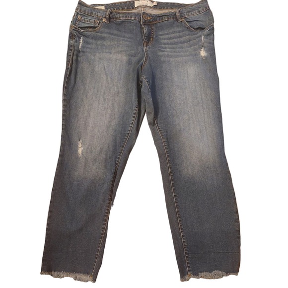 torrid Denim - Torrid Raw Hem Distress Boyfriend Blue Jean SZ 18